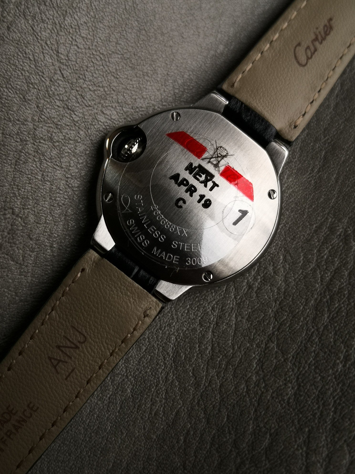 Ballon Bleu De Quartz Stainless Steel 28mm Women's Quartz Watch