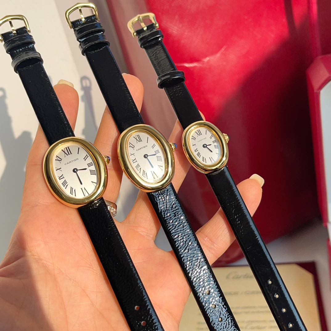 Baignoire Mini Quartz Silver Dial Ladies Watch