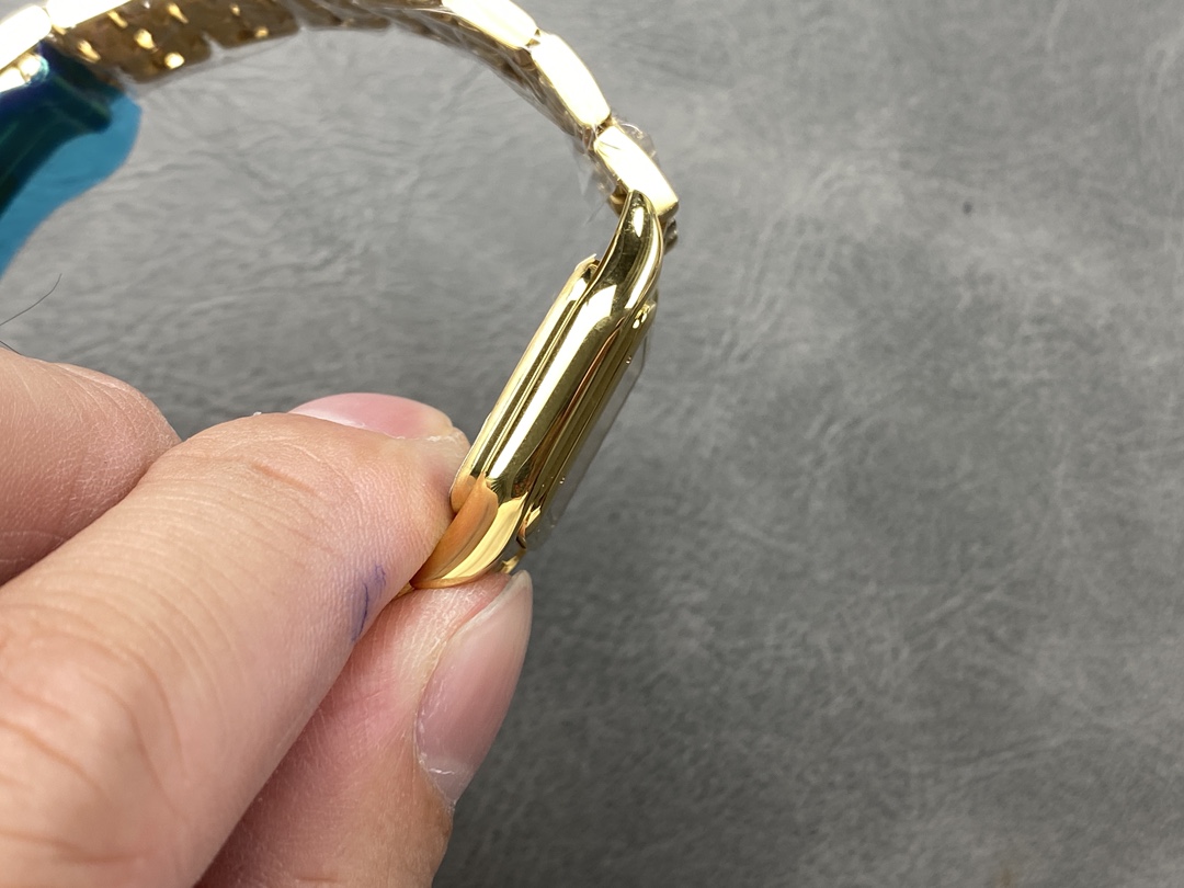 Super Clone | AF Factory Panthère Watch All Sizes Model Yellow Gold Diamond Bezel Gold Dial