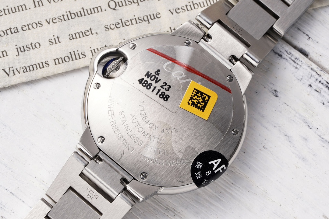 Ballon Bleu Red Dial Steel Ladies Watch