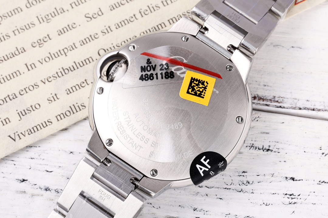 Ballon Bleu 28mm Ladies SS Quartz Pink Dial